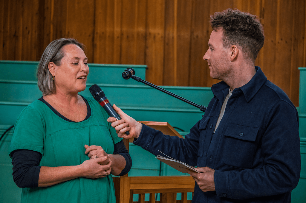 Rudy Nicola als dagvoorzitter tijdens bedrijfsevenement
